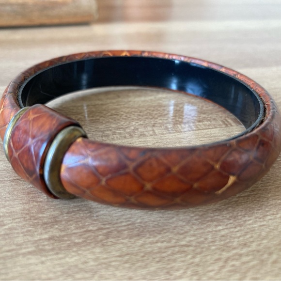 Vintage Snakeskin bracelet - Picture 2 of 3